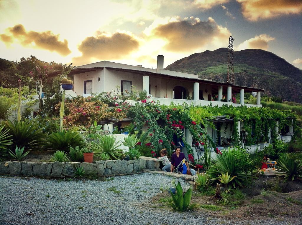 B&B Al Salvatore Di Lipari Kültér fotó